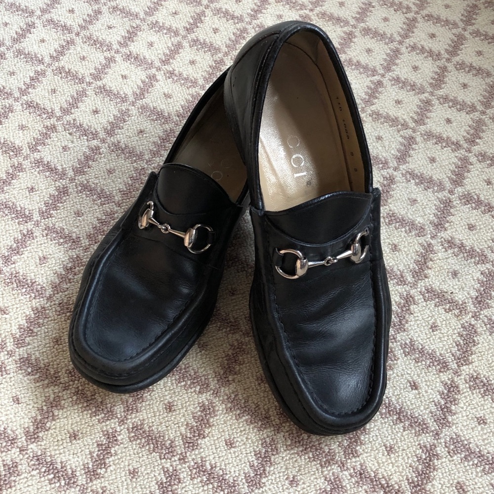 Gucci classic black loafer w silver horsebit